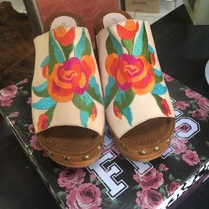 Jefferey Campbell Woodrow-RV Clogs